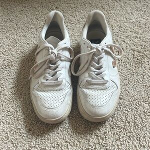 Veja sneaks with Rose Gold V. Size 6. Worn, but in good condition.